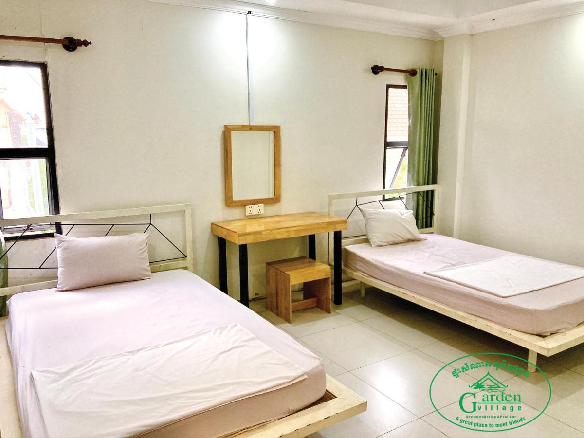 Garden Village Guesthouse & Pool Bar Siem Reap Ngoại thất bức ảnh