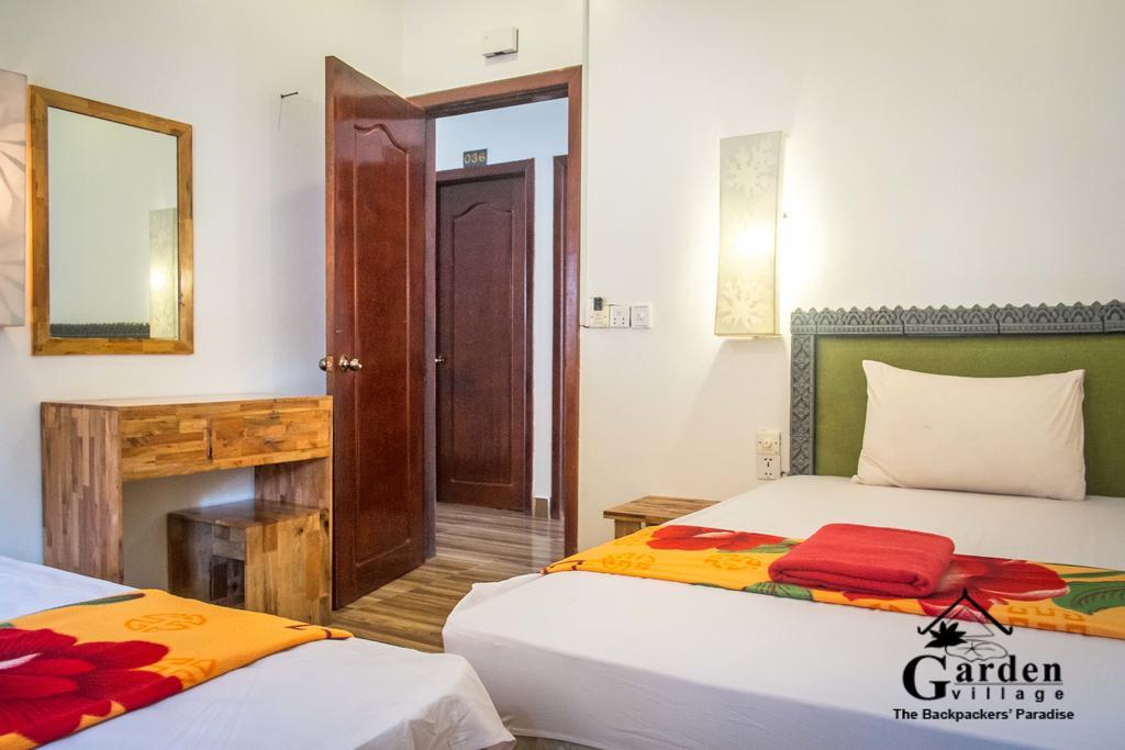 Garden Village Guesthouse & Pool Bar Siem Reap Ngoại thất bức ảnh